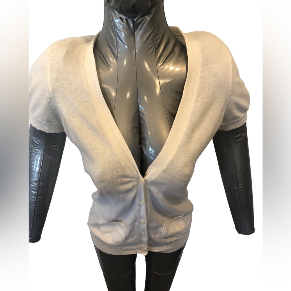 American Eagle 100% cotton Small short sleeve v-neck white cardigan Women’s - Picture 5 of 11